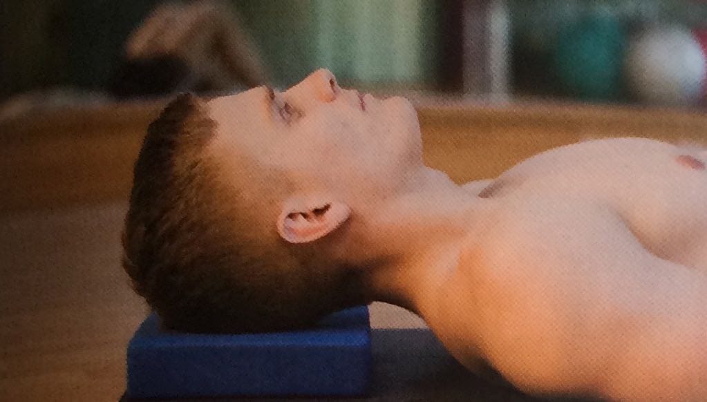 Chin Tucks Position 1