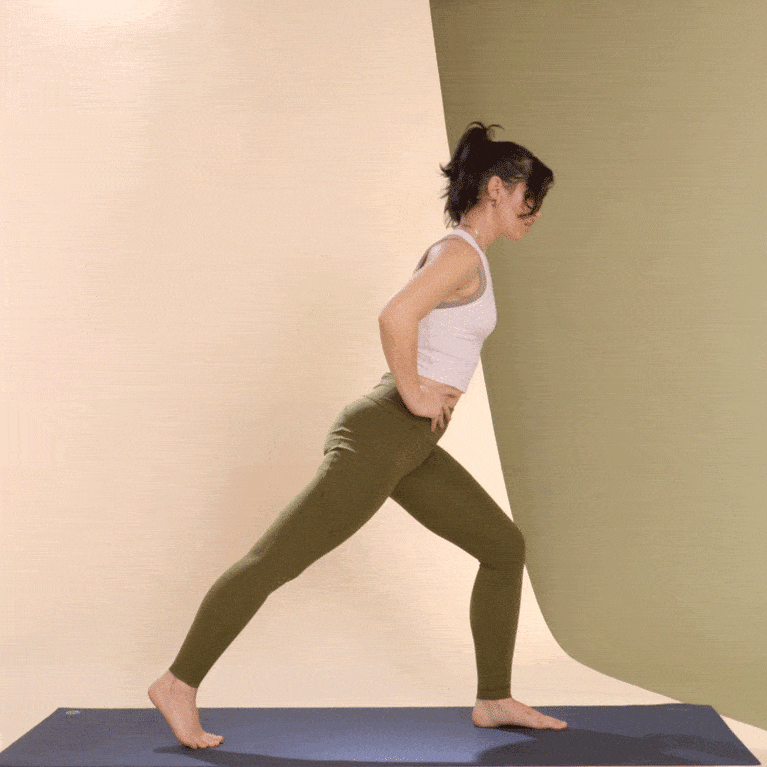 Helen Phelan - Lunge with Chest Lift